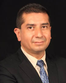 Lic. Carlos Domínguez